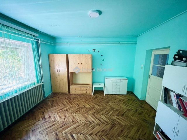 Eladó családi ház, Kápolnásnyéken 41 M Ft, 3 szobás