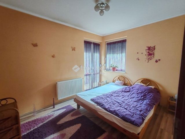 Eladó ikerház, Budapesten, XVII. kerületben 160 M Ft, 5 szobás