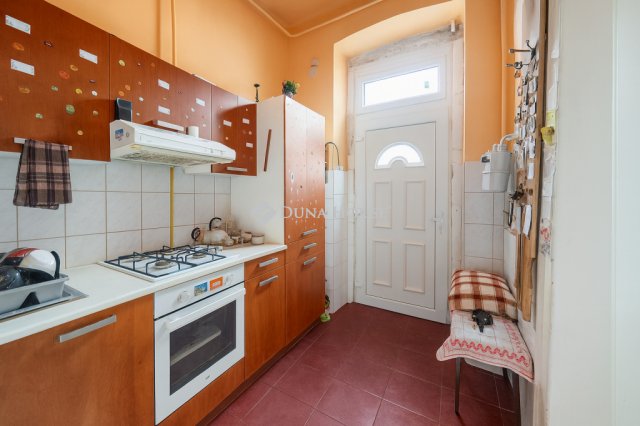 Eladó téglalakás, Budapesten, IV. kerületben 27.5 M Ft, 1 szobás