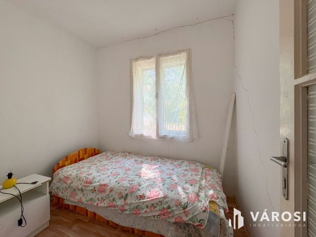 Eladó nyaraló, Gyulán 12.9 M Ft, 3 szobás / költözzbe.hu