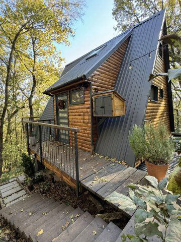 Eladó hotel, Kismaroson 89.2 M Ft / költözzbe.hu