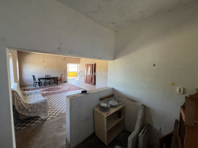Eladó családi ház, Polgárdin 40 M Ft, 3 szobás