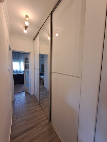 Eladó téglalakás, Debrecenben 72 M Ft, 3 szobás