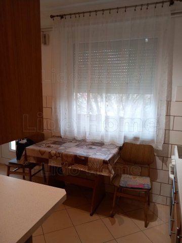 Kiadó téglalakás, albérlet, Siófokon 200 E Ft / hó, 1+2 szobás