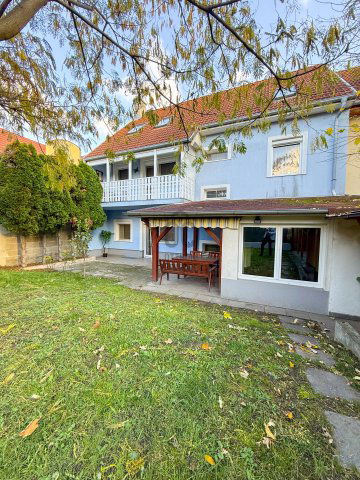 Eladó családi ház, Sopronban 119 M Ft, 5 szobás