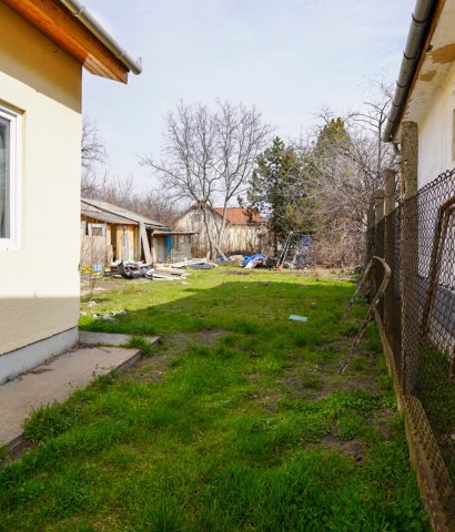 Eladó családi ház, Szigetszentmiklóson 88.6 M Ft, 3 szobás