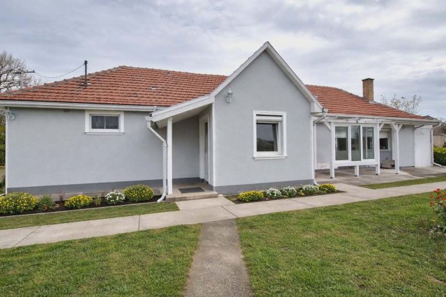 Eladó családi ház, Sajóládon 22 M Ft, 2 szobás