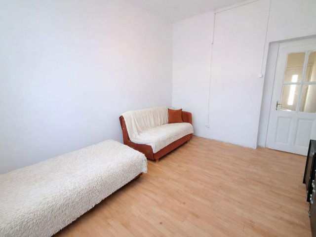 Eladó téglalakás, Budapesten, XV. kerületben 31 M Ft, 1 szobás