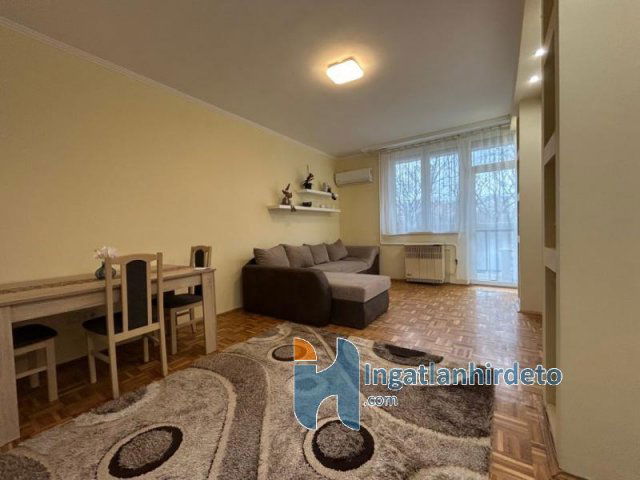 Eladó téglalakás, Debrecenben 66 M Ft, 2 szobás