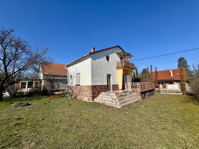 Eladó nyaraló, Balatongyörökön 59.9 M Ft, 2+1 szobás