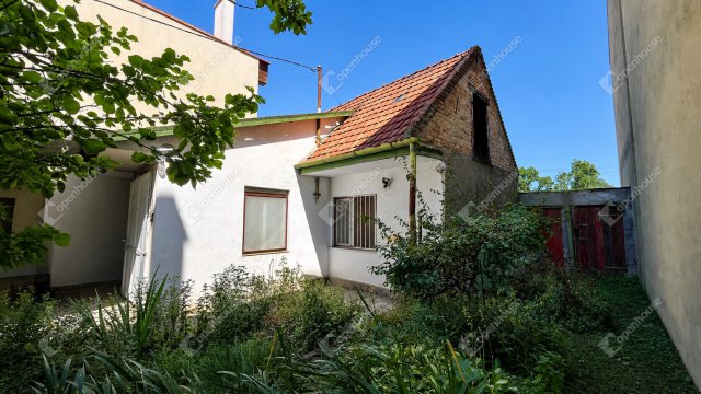 Eladó telek, Egerben 46 M Ft / költözzbe.hu
