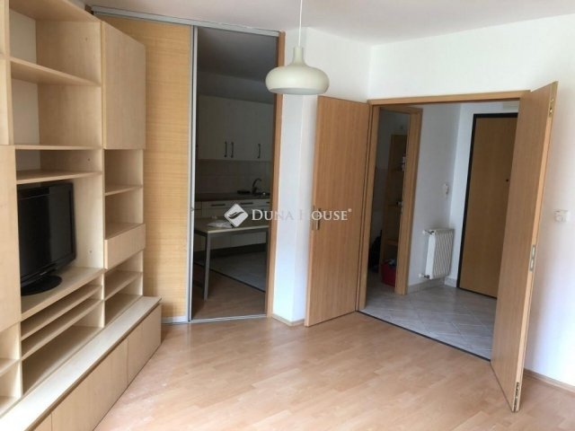 Eladó téglalakás, Budapesten, IX. kerületben 89.99 M Ft