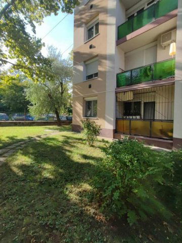 Eladó téglalakás, Szigetszentmiklóson, Iskola utcában 62 M Ft