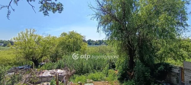 Eladó telek, Szigetszentmiklóson 100 M Ft / költözzbe.hu
