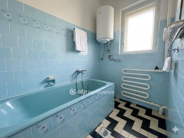 Eladó családi ház, Budapesten, XVI. kerületben 99.9 M Ft