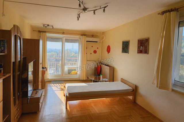 Eladó panellakás, Budapesten, III. kerületben 79 M Ft, 1+2 szobás