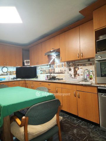 Eladó családi ház, Budapesten, XVIII. kerületben 78 M Ft