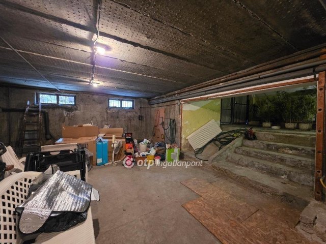 Eladó sorház, Szigetszentmiklóson 129 M Ft, 6 szobás