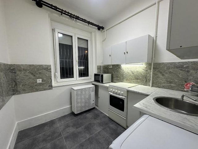 Eladó téglalakás, Budapesten, X. kerületben 42 M Ft, 1 szobás