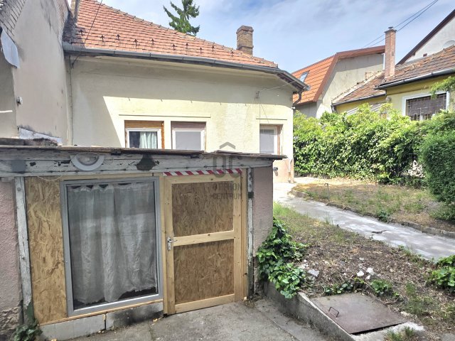 Eladó családi ház, Budapesten, XIX. kerületben 68 M Ft, 4 szobás