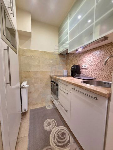 Kiadó téglalakás, albérlet, I. kerületben, Úri utcában