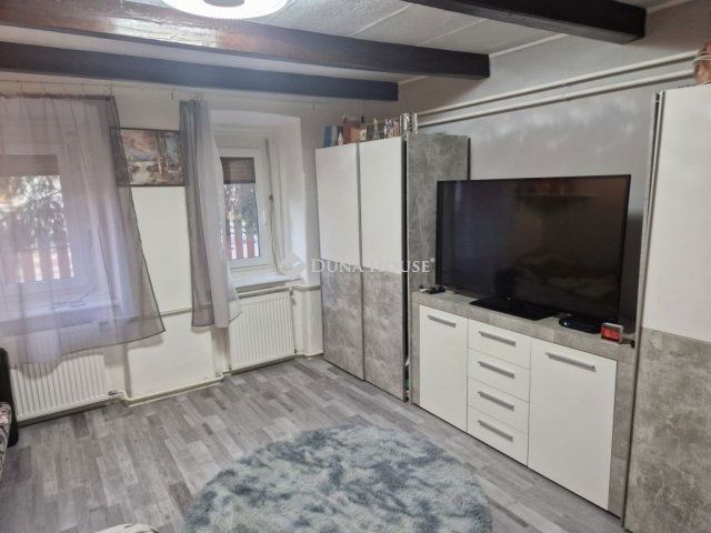 Eladó családi ház, Kókán 39.99 M Ft, 2 szobás