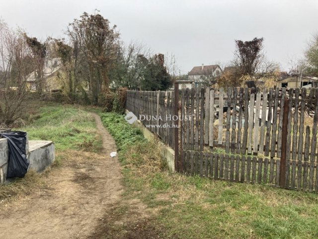 Eladó telek, Debrecenben 22 M Ft / költözzbe.hu