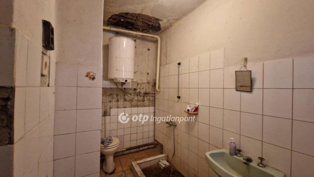 Eladó családi ház, Jászapátiban 11.99 M Ft, 3+1 szobás