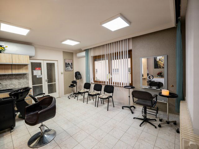 Eladó családi ház, Újfehértón 106 M Ft, 4 szobás