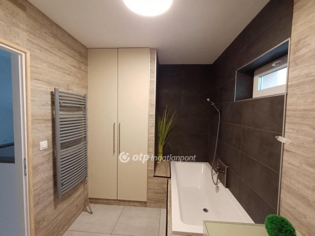 Eladó családi ház, Budapesten, XXII. kerületben 145 M Ft