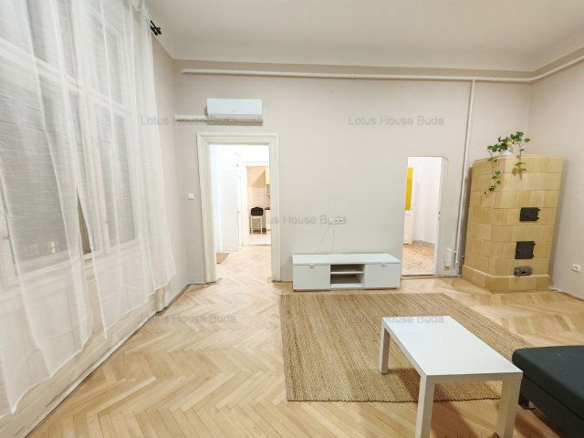 Kiadó téglalakás, albérlet, Budapesten, II. kerületben