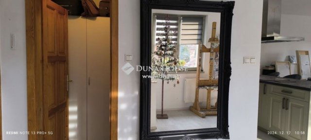 Eladó családi ház, Szentendrén 280 M Ft, 4 szobás