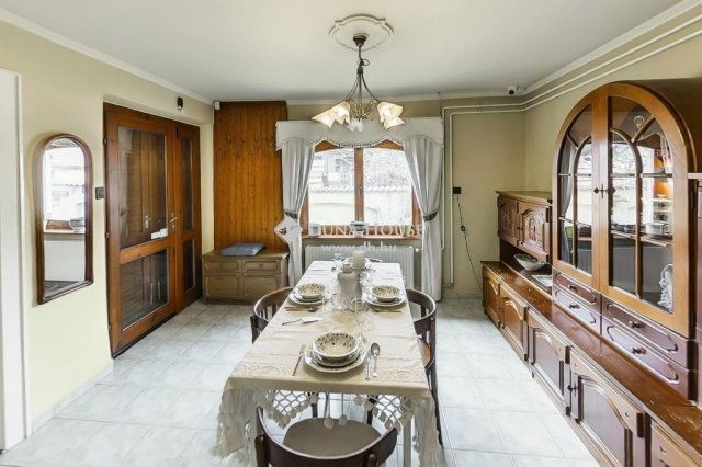 Eladó családi ház, Lajosmizsén 57 M Ft, 6 szobás