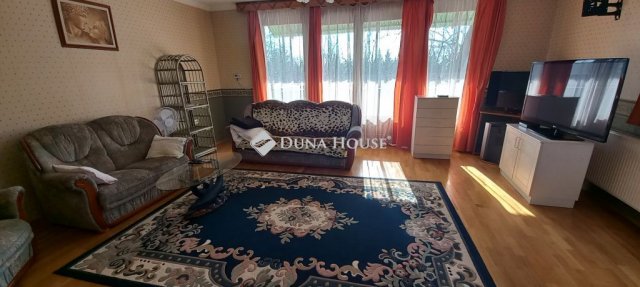 Eladó üzlethelyiség, Budaörsön 380 M Ft, 6 szobás