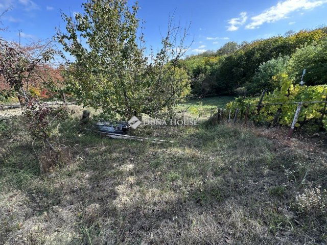 Eladó családi ház, Kökényen 14.9 M Ft, 2 szobás