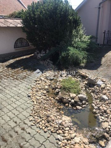 Eladó családi ház, Ceglédbercelen 95 M Ft, 5 szobás