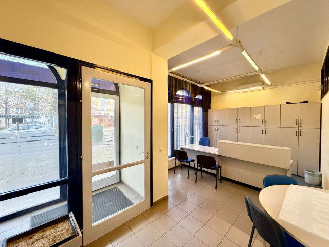 Eladó üzlethelyiség, Celldömölkön, Sági utcában 43.9 M Ft