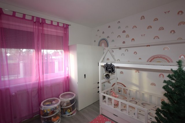 Eladó ikerház, Debrecenben 104 M Ft, 3 szobás