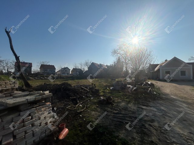 Eladó telek, Győrzámolyon 29.5 M Ft / költözzbe.hu