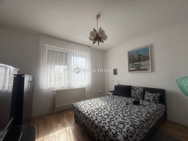 Eladó téglalakás, Mátészalkán, Szalkay László utcában