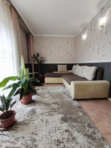 Eladó családi ház, Nyíregyházán 68 M Ft, 4 szobás