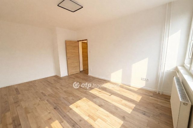 Eladó téglalakás, Budapesten, XIV. kerületben 73.5 M Ft