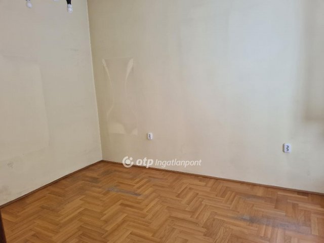 Eladó iroda, Budapesten, IX. kerületben 63.9 M Ft