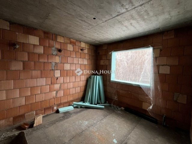 Eladó ikerház, Monoron 86 M Ft, 4 szobás / költözzbe.hu