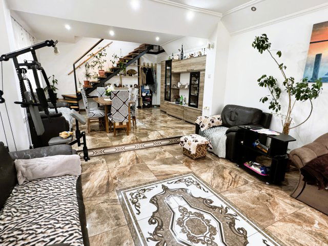 Eladó ikerház, Budapesten, XX. kerületben 84.9 M Ft, 3 szobás