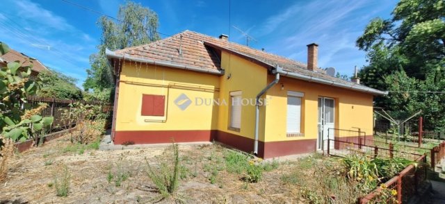 Eladó családi ház, Nagykőrösön 32 M Ft, 3 szobás