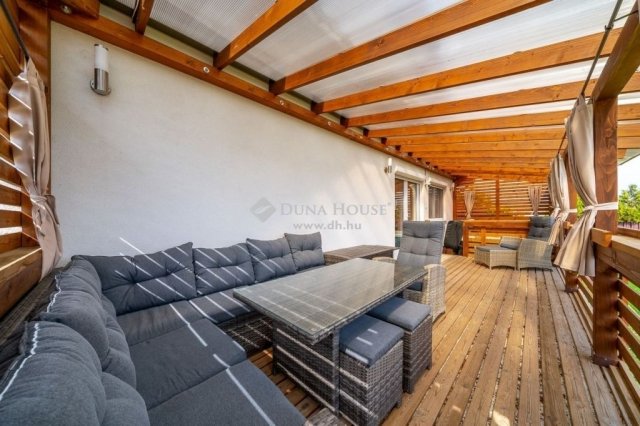Eladó családi ház, Dabason 186 M Ft, 4 szobás