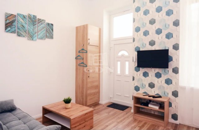 Eladó téglalakás, Budapesten, VII. kerületben 84.9 M Ft