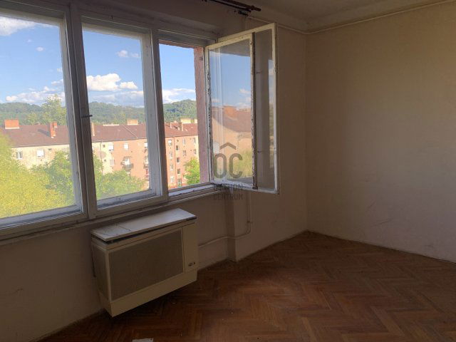 Eladó téglalakás, Kazincbarcikán 7.3 M Ft, 1 szobás