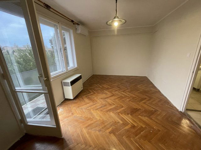 Kiadó téglalakás, albérlet, Székesfehérvárott 120 E Ft / hó